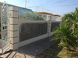 Aqua Avenue, Kingston / St. Andrew, Jamaica - House for Sale
